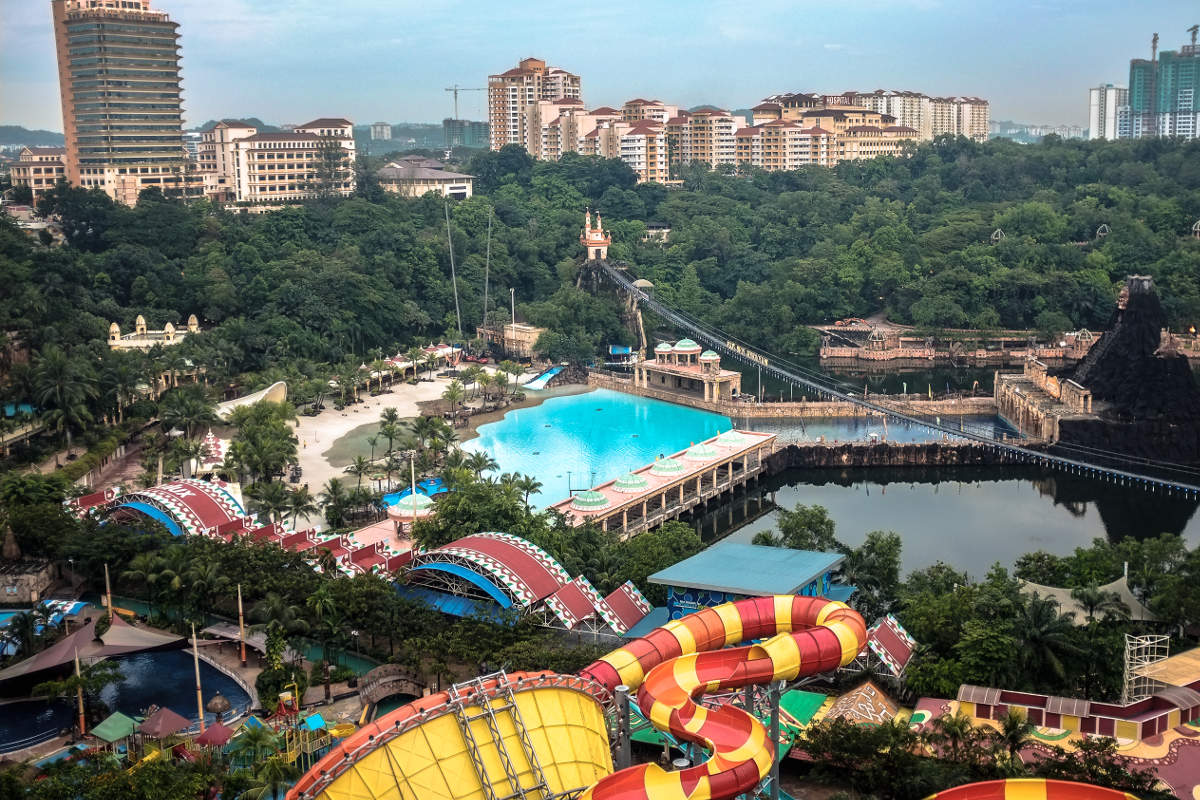 sunway lagoon theme park